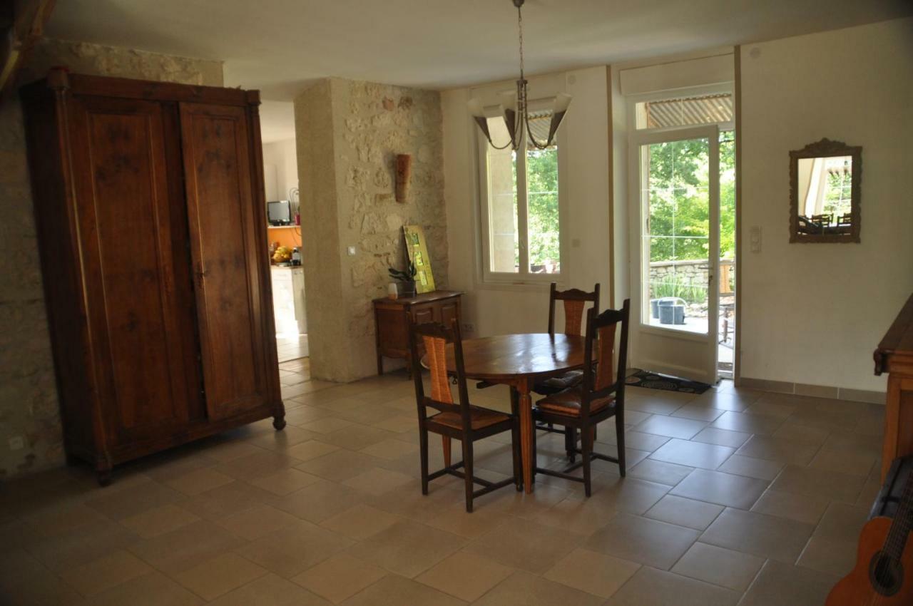Bed and Breakfast Loustalneou Saint-Pierre-de-Clairac Экстерьер фото
