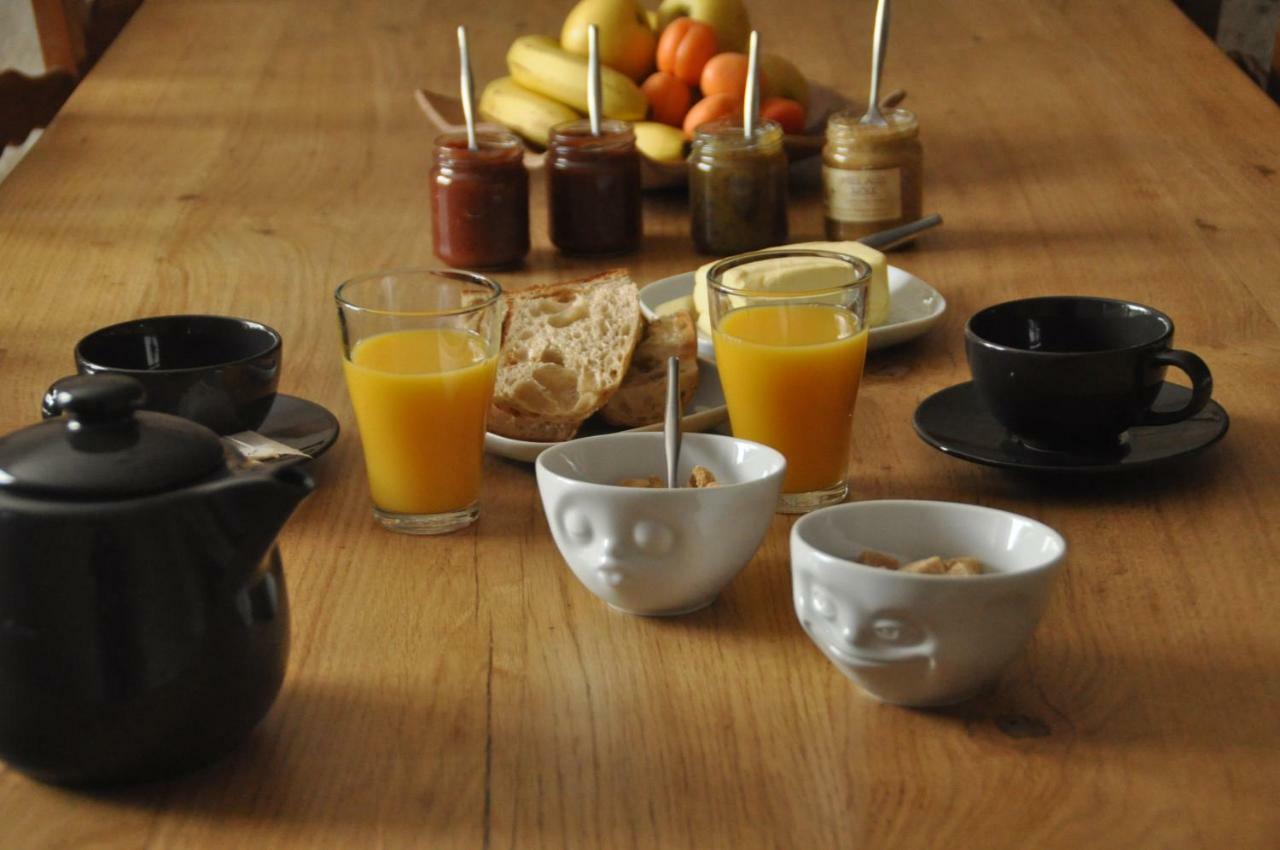 Bed and Breakfast Loustalneou Saint-Pierre-de-Clairac Экстерьер фото